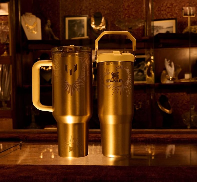 Stanley x Messi 1913 IceFlow™ Flip Straw 2.0 Tumbler 30 oz - Image 4